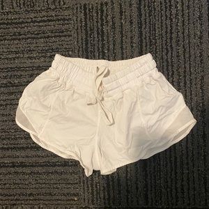 White lululemon shorts